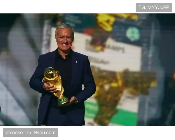 法国足协发布新规,要求各俱乐部加强针对球迷歧视行为的管控 法国足协发布新规,要求各俱乐部加强针对球迷歧视行为的管控