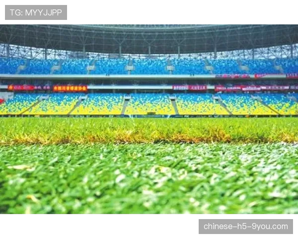 航拍镜头显示,成都凤凰山专业足球场上座率再创新高 航拍镜头显示,成都凤凰山专业足球场上座率再创新高